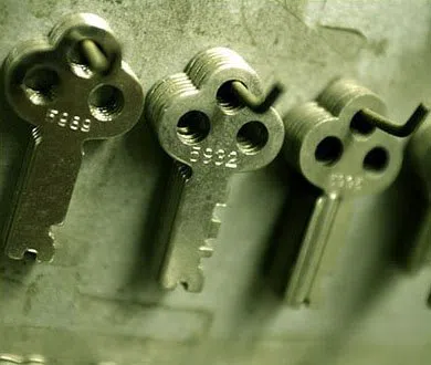 Universal Locksmith Store Philadelphia, PA 215-622-2266 Universal Locksmith Store Philadelphia, PA 215-622-2266 - 3-Locksmith-key-service